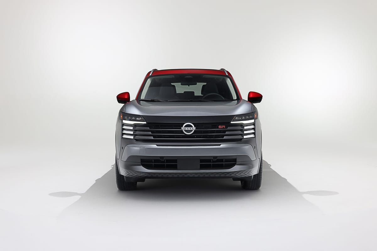 2025-nissan-kicks-front-studio-2-65fd949d76e28.jpg