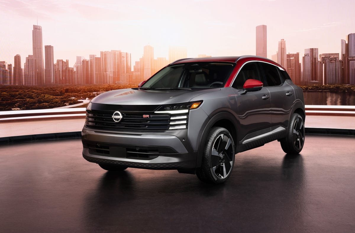 2025-nissan-kicks-front-three-quarters-studio-65fd949f6d47a.jpg