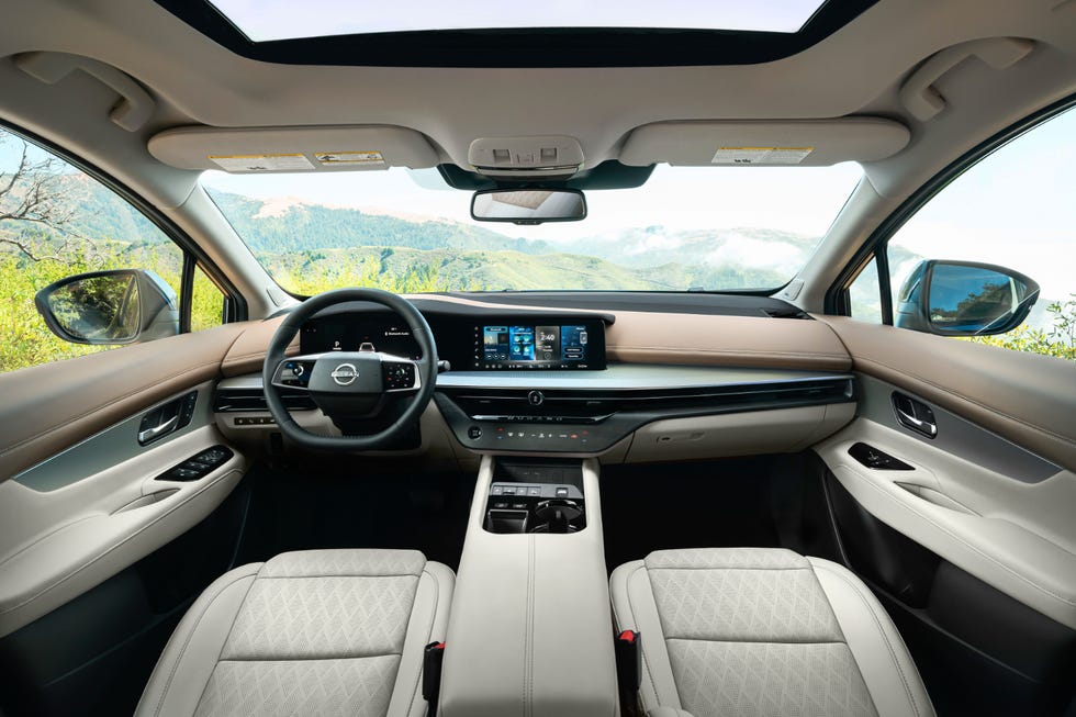 2025 Nissan Murano SUV Leans Up Market in Bid for Relevance