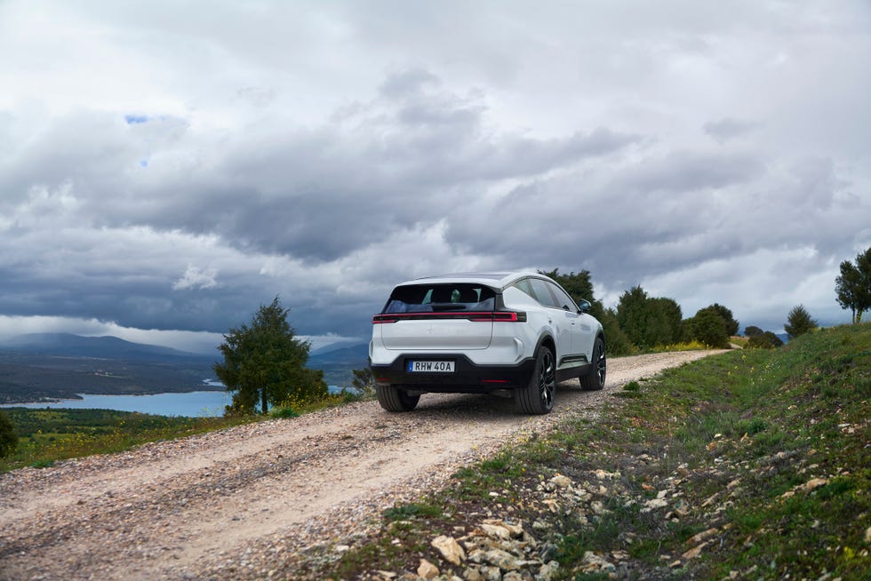 2025 Polestar 3 Blends Agility, Technology, and Sleek Design