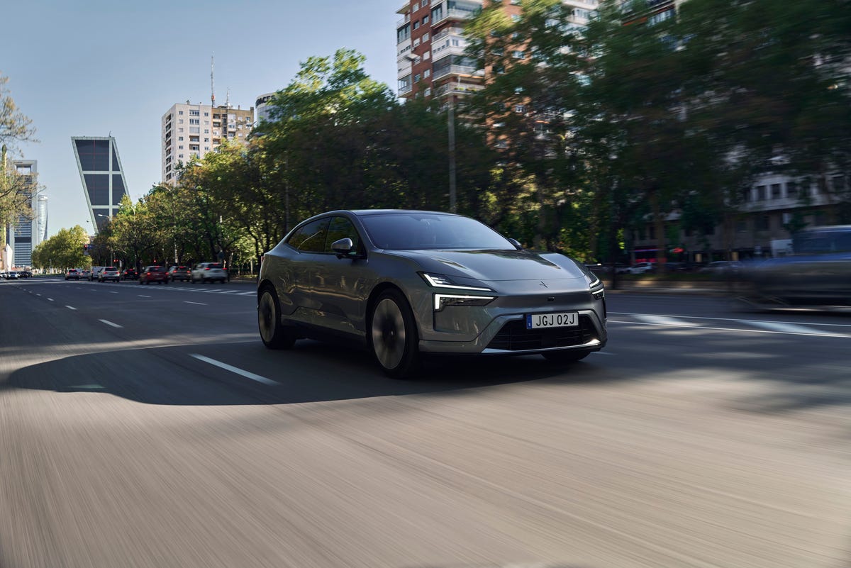 2025 Polestar 4 Review, Pricing, and Specs