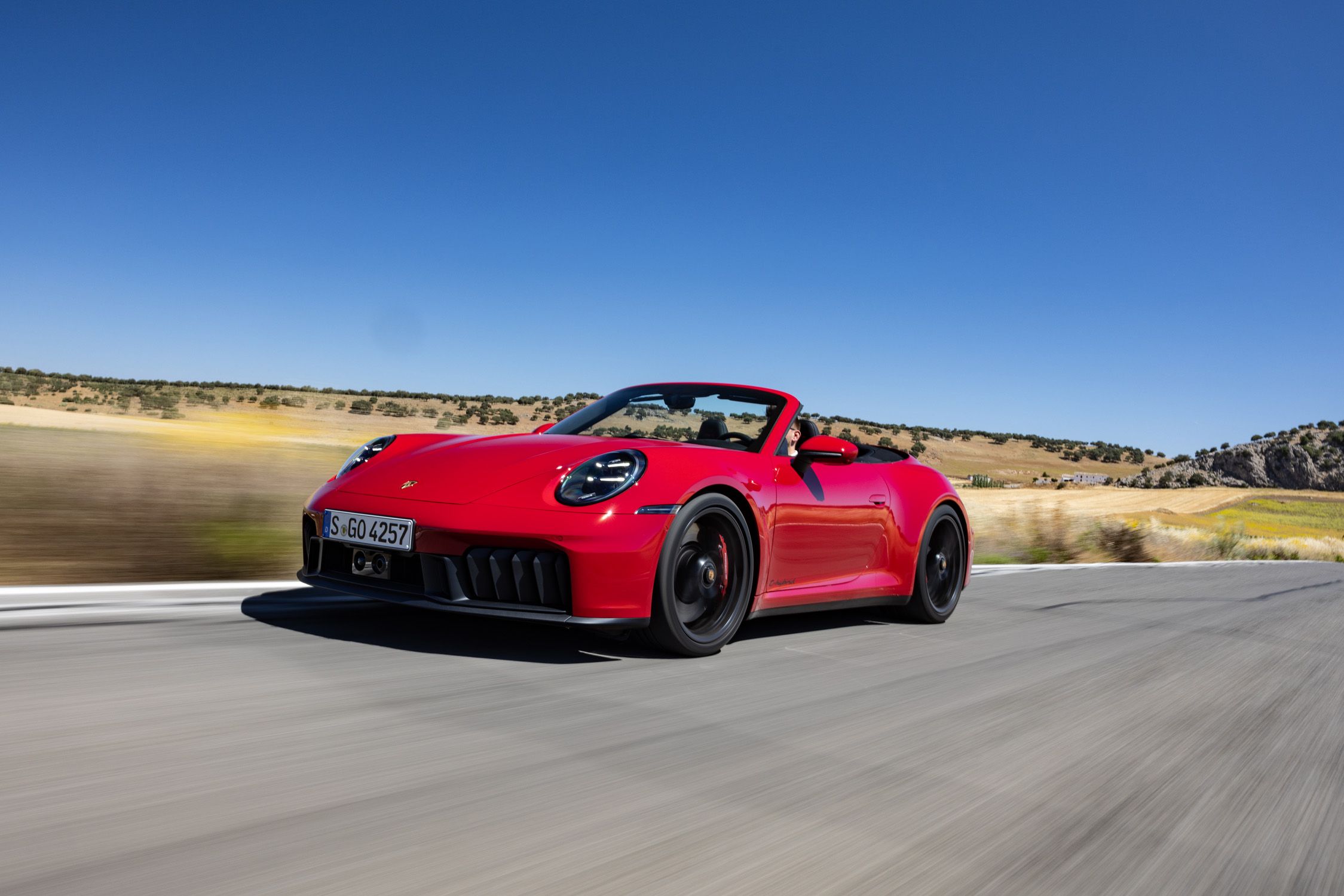 2025 Porsche 911 Review, Pricing, and Specs