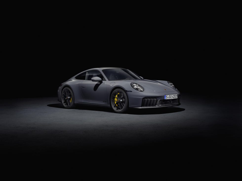 View the 2025 Porsche 911 Hybrid From Every Angle