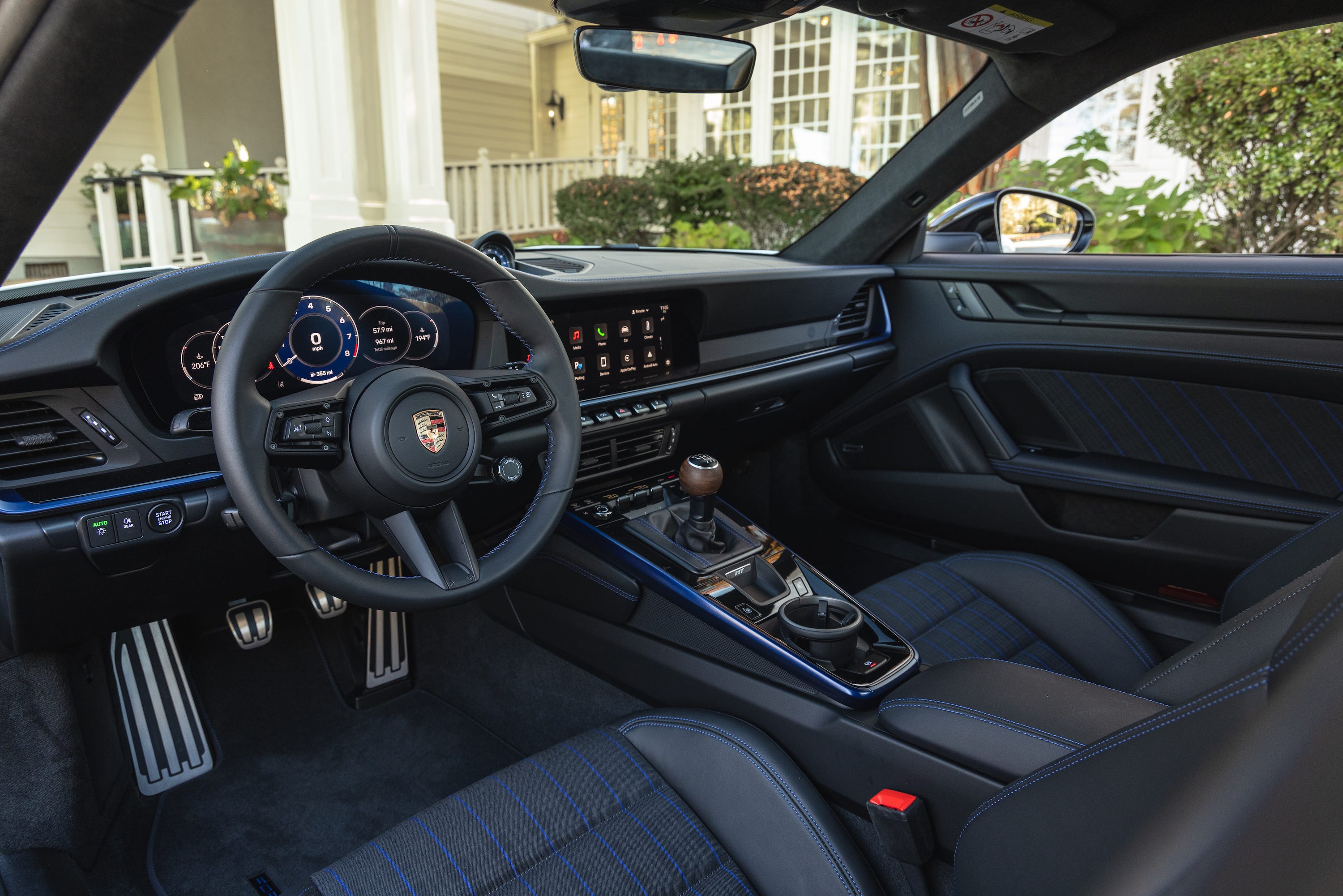2025 Porsche 911 Interior