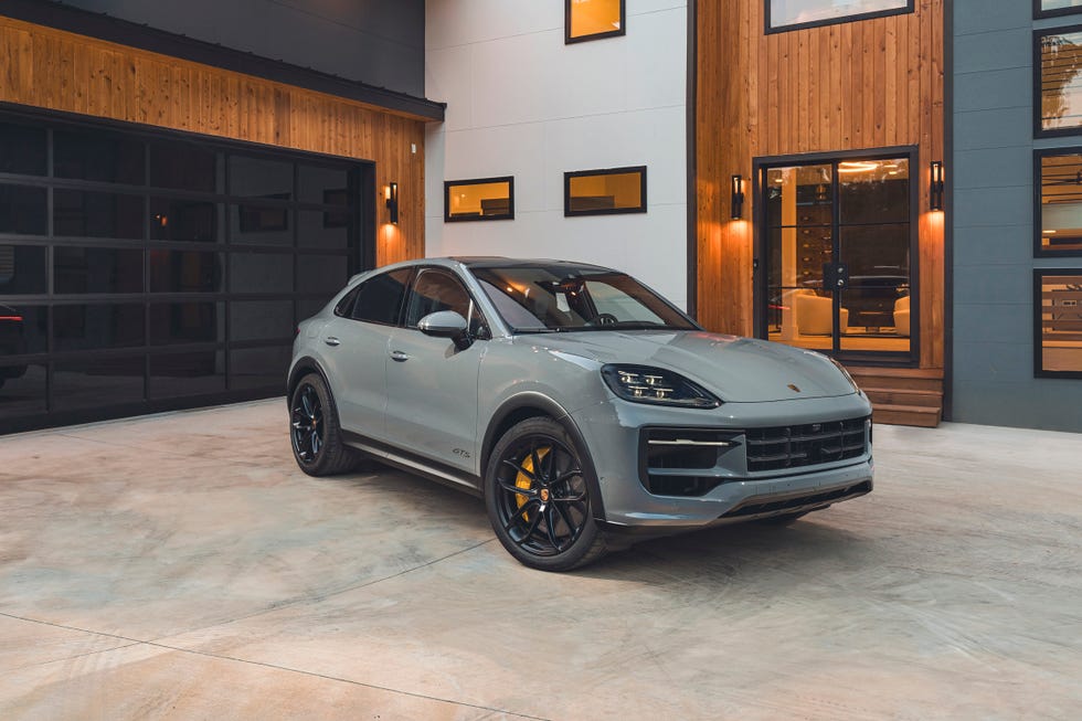 2025 porsche cayenne gts