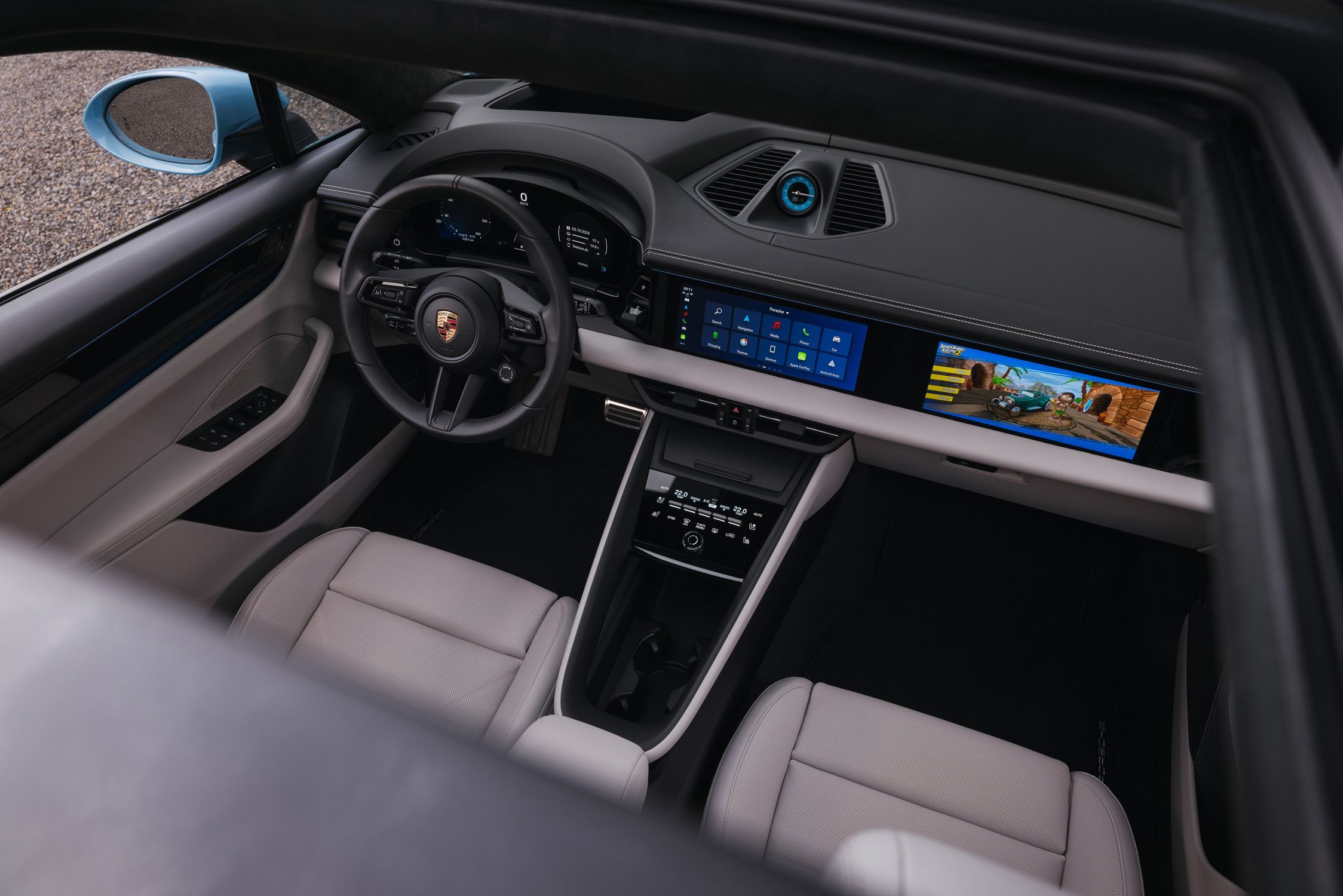 image of "View Interior Photos of the 2025 Porsche Macan Electric RWD and 4S"