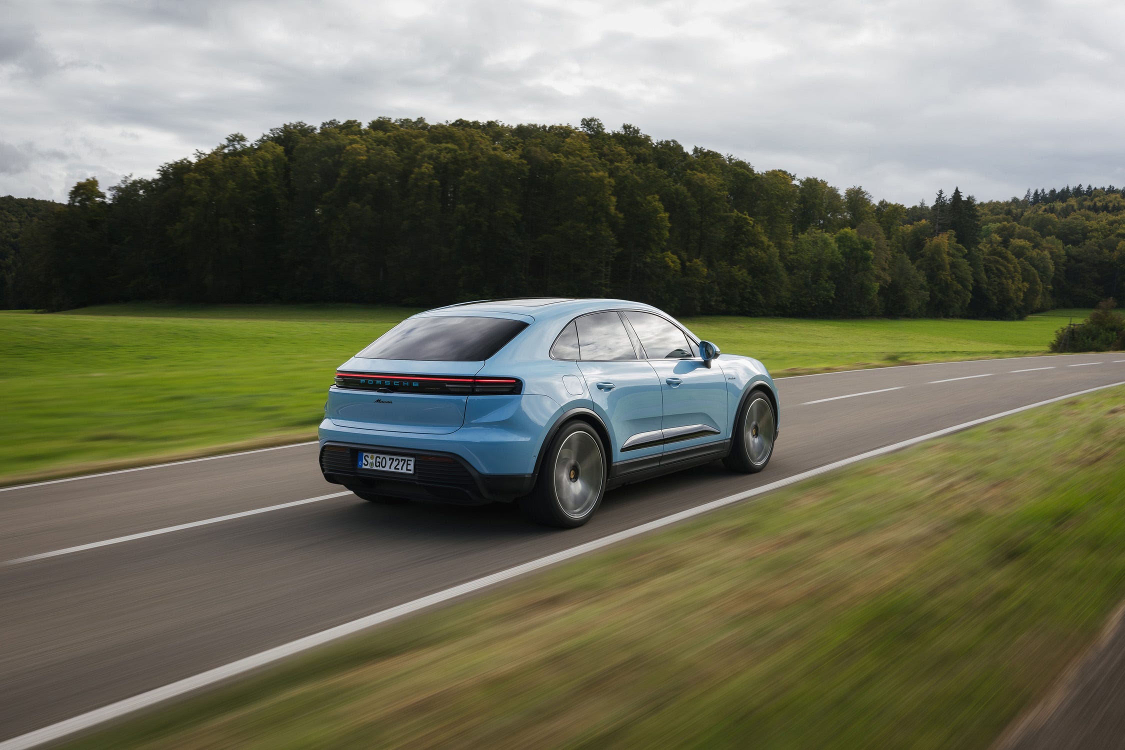 2025 Porsche Macan EV Review, Pricing, and Specs