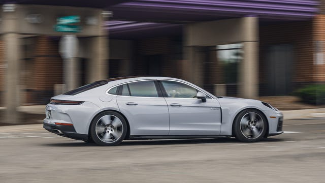 2025 Porsche Panamera 4 E-Hybrid 2025 porsche panamera 4 ehybrid