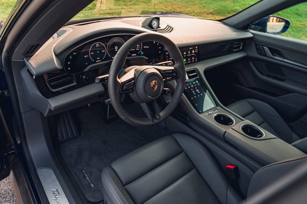 2025 porsche taycan