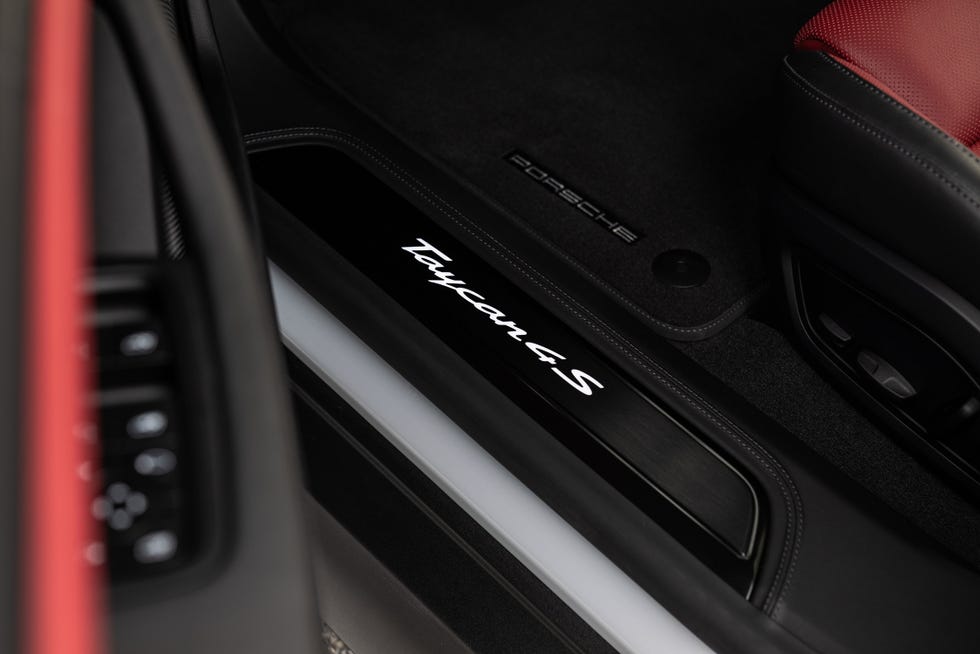 2025 Porsche Taycan doorsill reading "Taycan 4S"