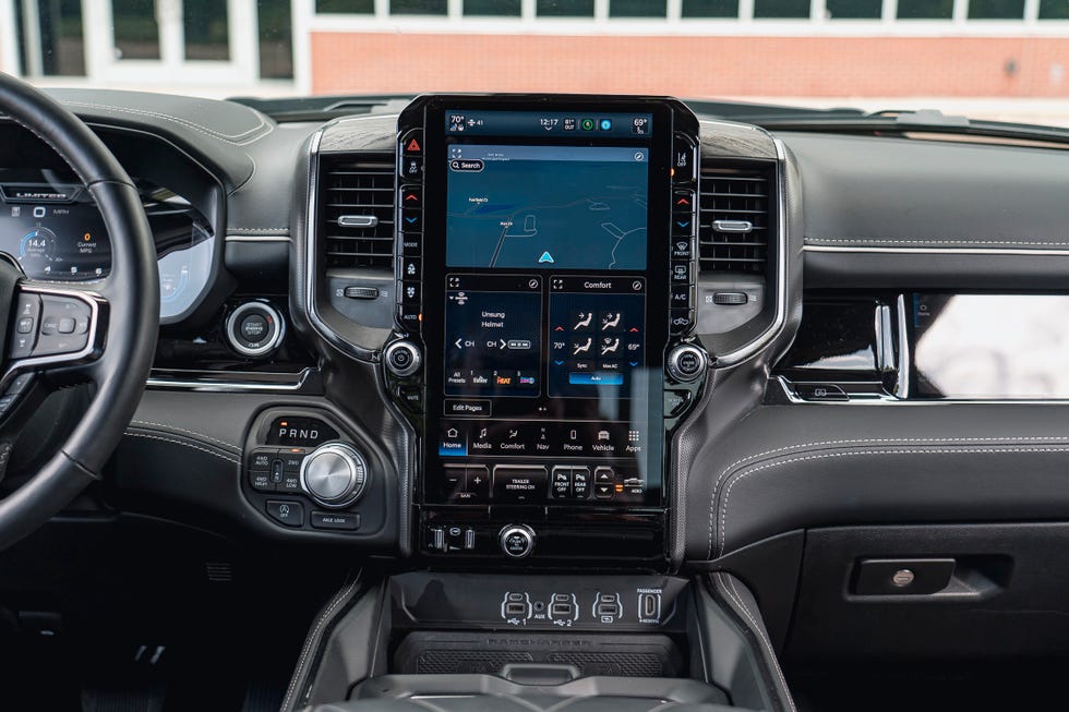 رام 1500 موديل 2025 كابينة مزدوجة محدودة الدفع 4x4