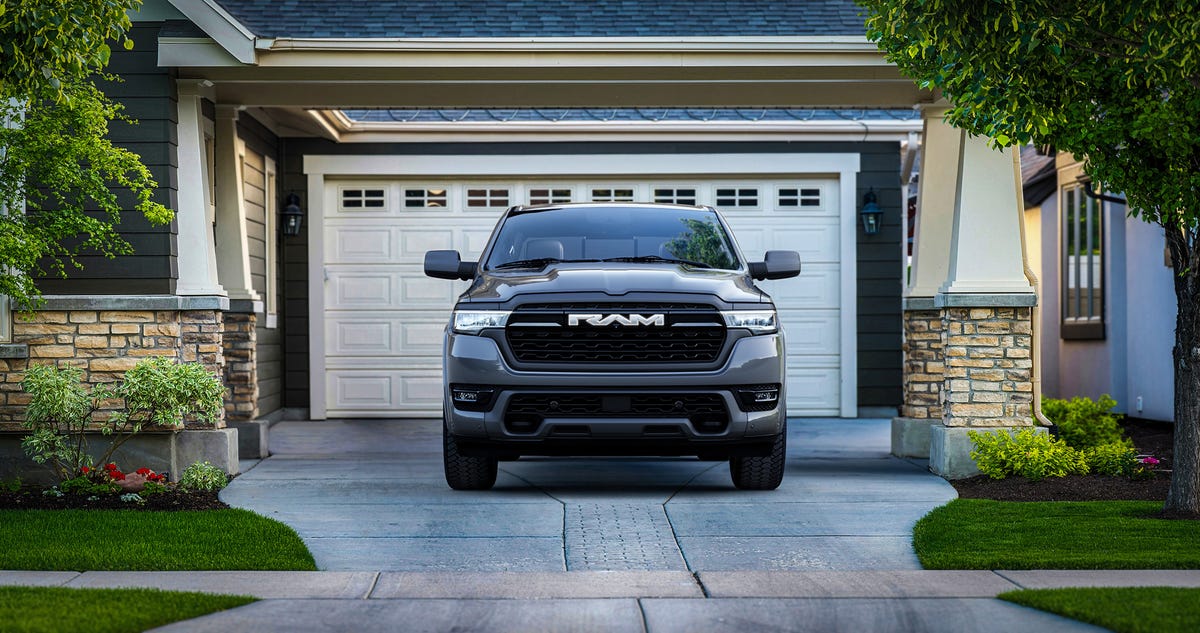 View Photos of the 2025 Ram 1500 Ramcharger