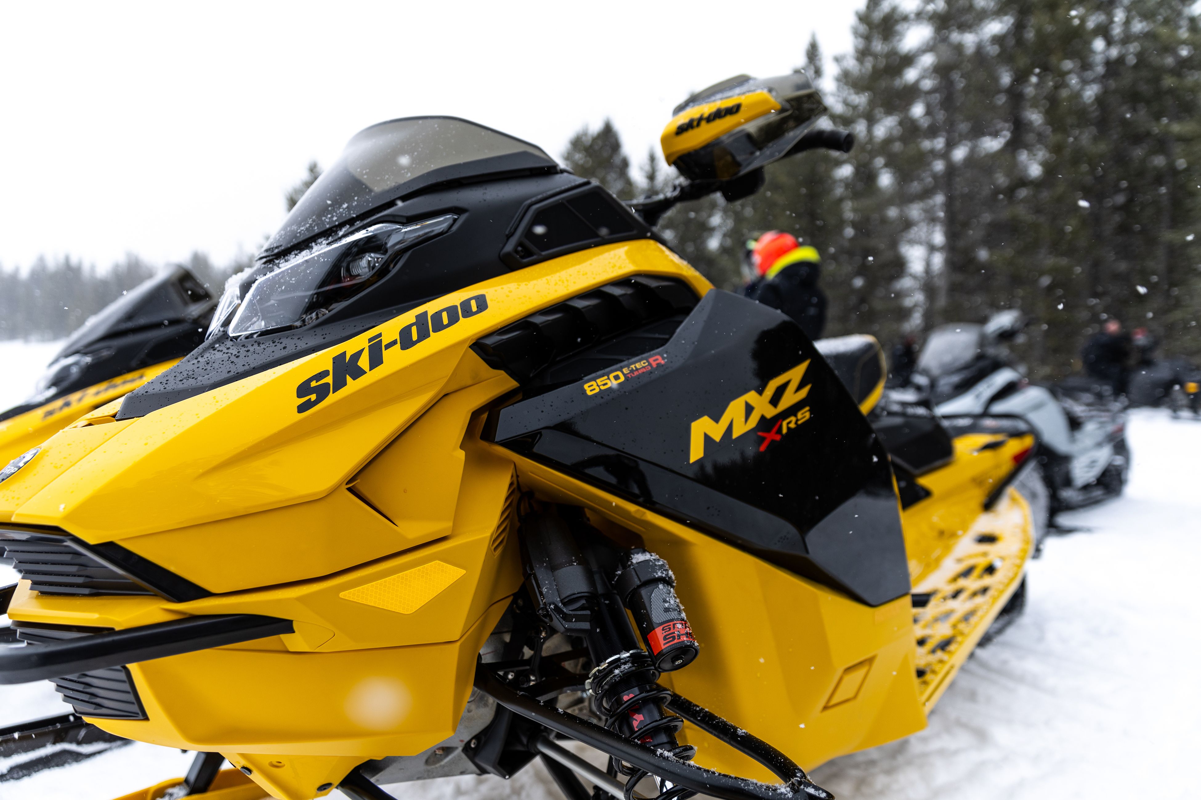 21y~22y ski doo 850 E-TEC turbo G4 用サイレンサー（2026 Ski