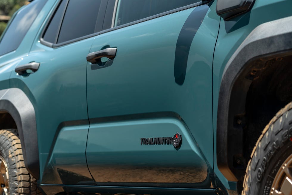 2025 Toyota 4Runner Trailhunter - Full Image Gallery