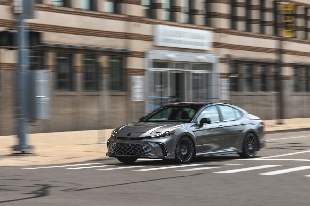 View Photos of the 2025 Toyota Camry