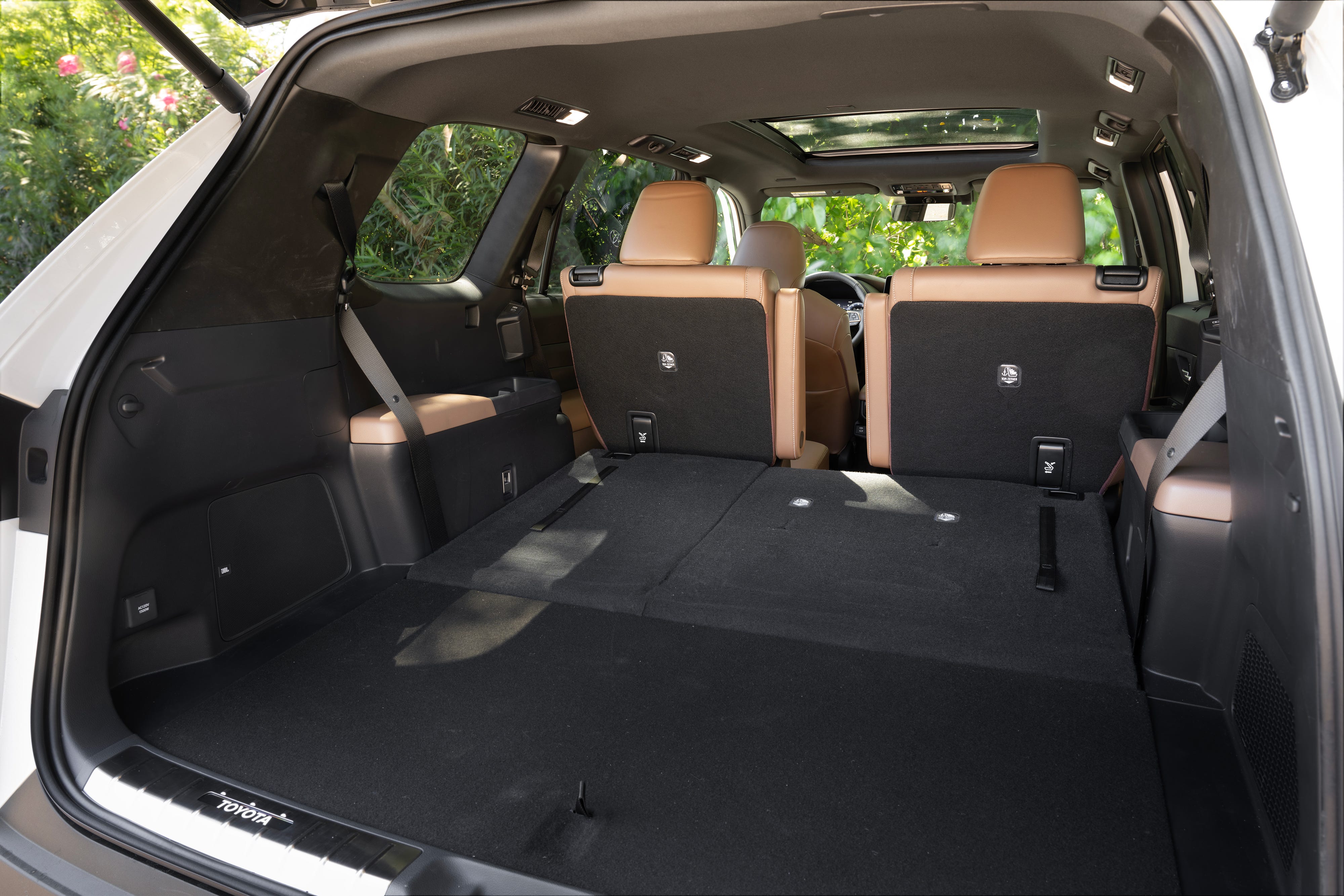 View Interior Photos Of The 2025 Toyota Grand Highlander view-interior-photos-of-the-2025-toyota-grand-highlander