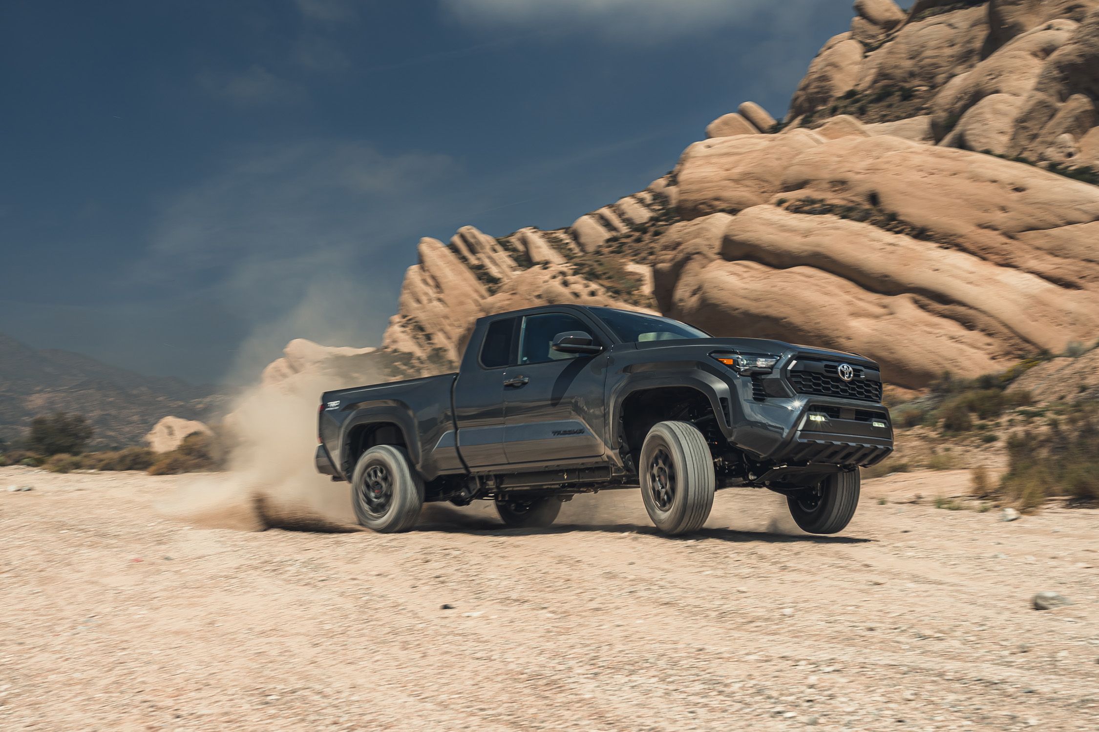 image of "Tested: 2025 Toyota Tacoma TRD PreRunner Is a 4x2 in 4x4 Clothing"