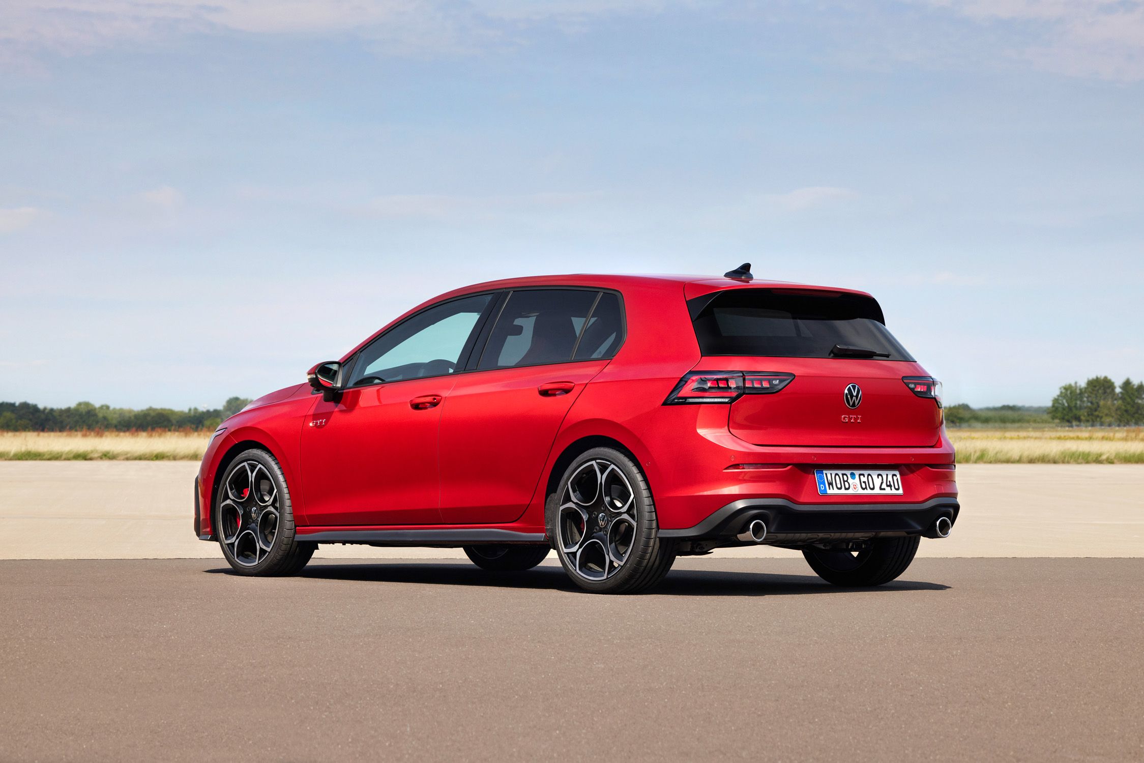 Well, America, here's your last chance to get a manual VW Golf GTI