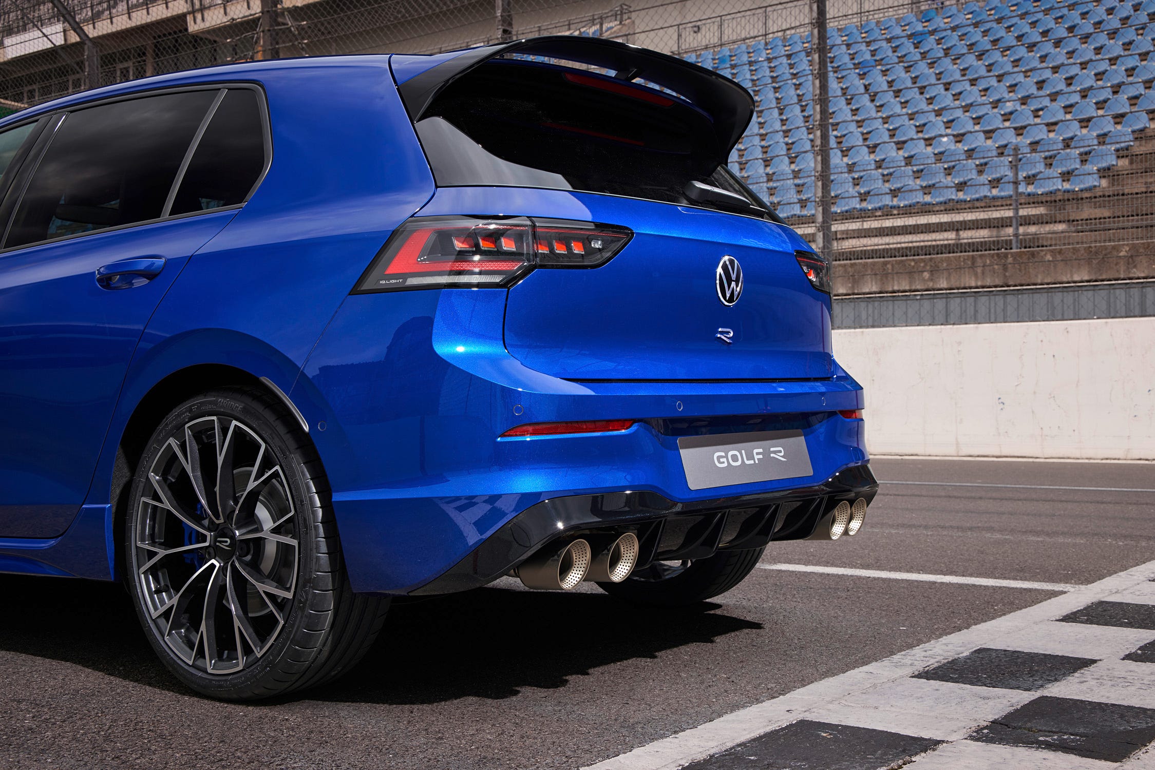 View Photos of the 2025 Volkswagen Golf R