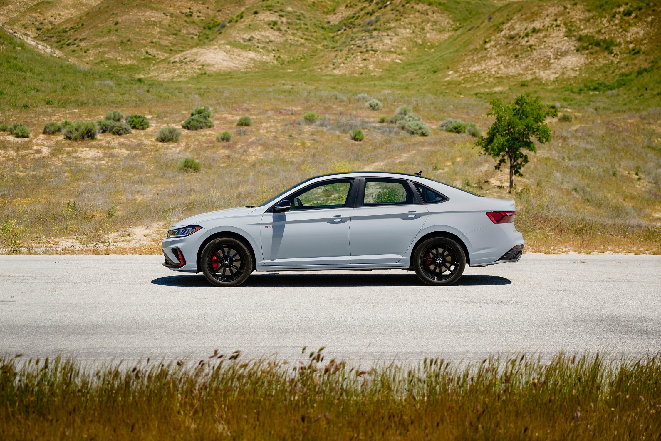 View Photos of the 2025 Volkswagen Jetta GLI