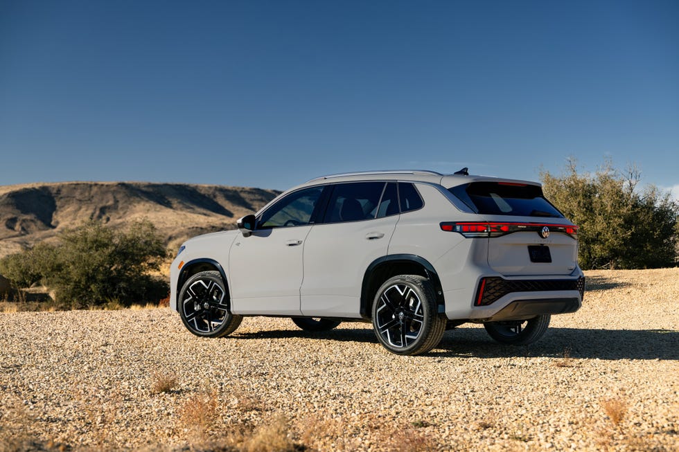 2025 volkwagen tiguan rear