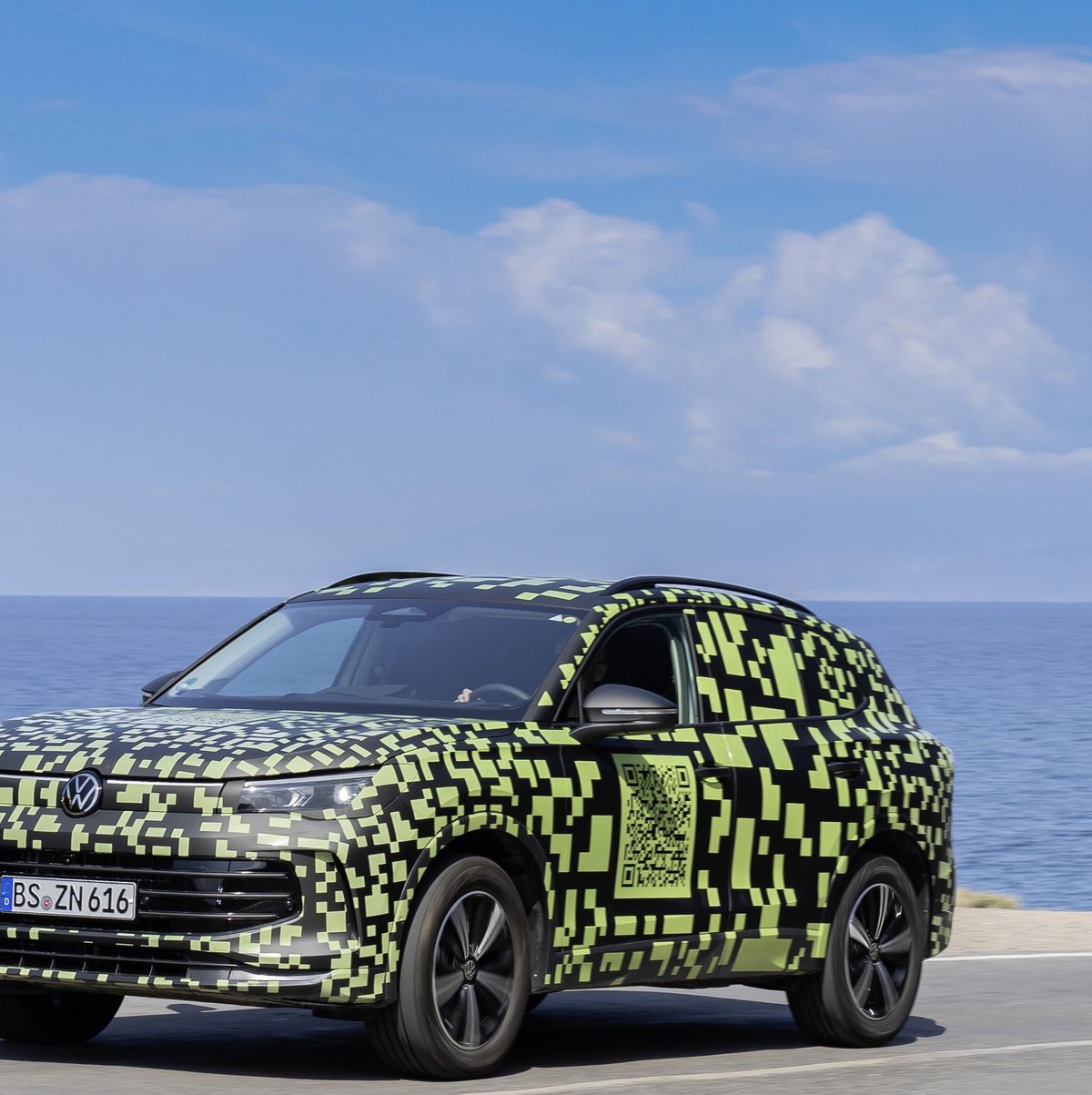 VW Tiguan GTE (2020): Erlkönig verbirgt das Facelift