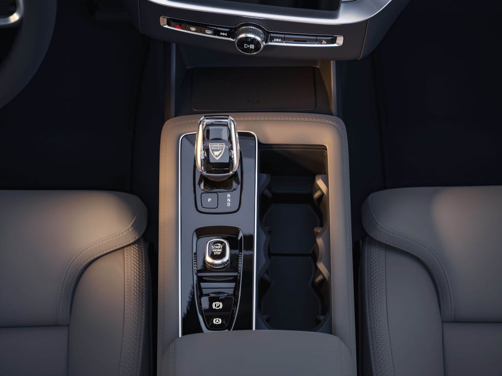 View Interior Photos of the 2025 Volvo XC90