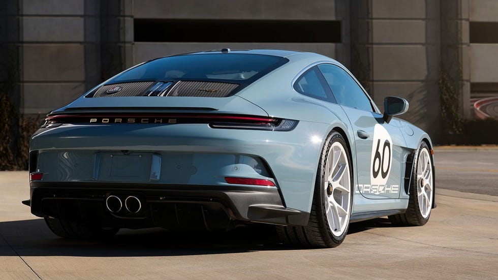 porsche 911 st