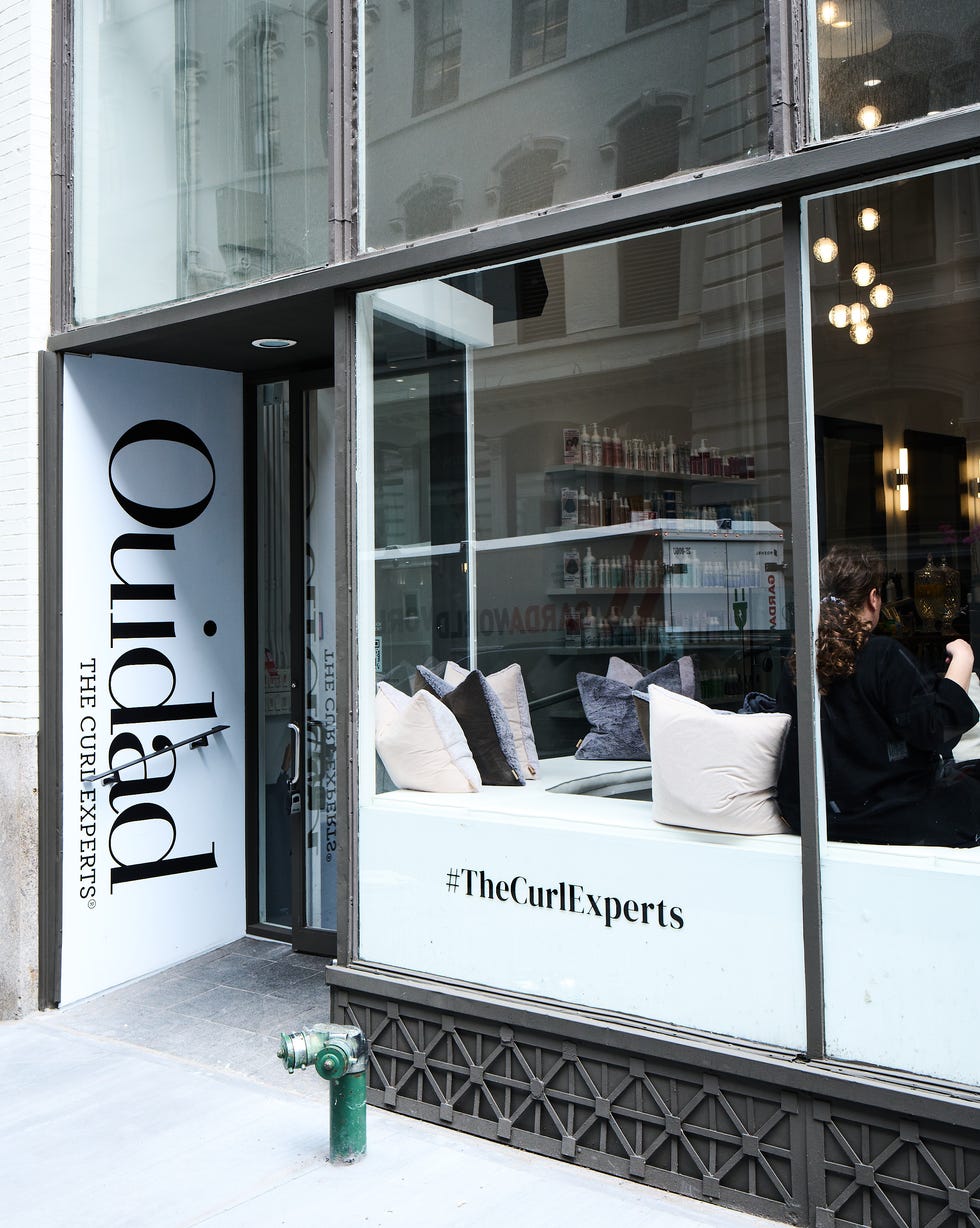 salão de cabeleireiro Ouidad em Nova York