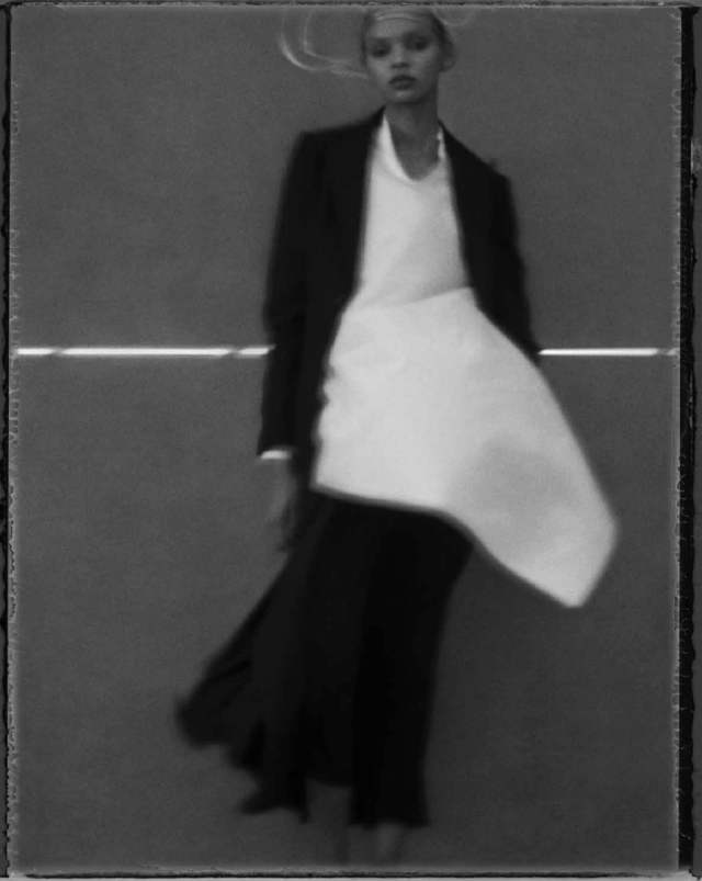 YOHJI YAMAMOTO 写真集 ヨウジヤマモトが写真家サラ・ムーンとのフォトブック発売、青山
