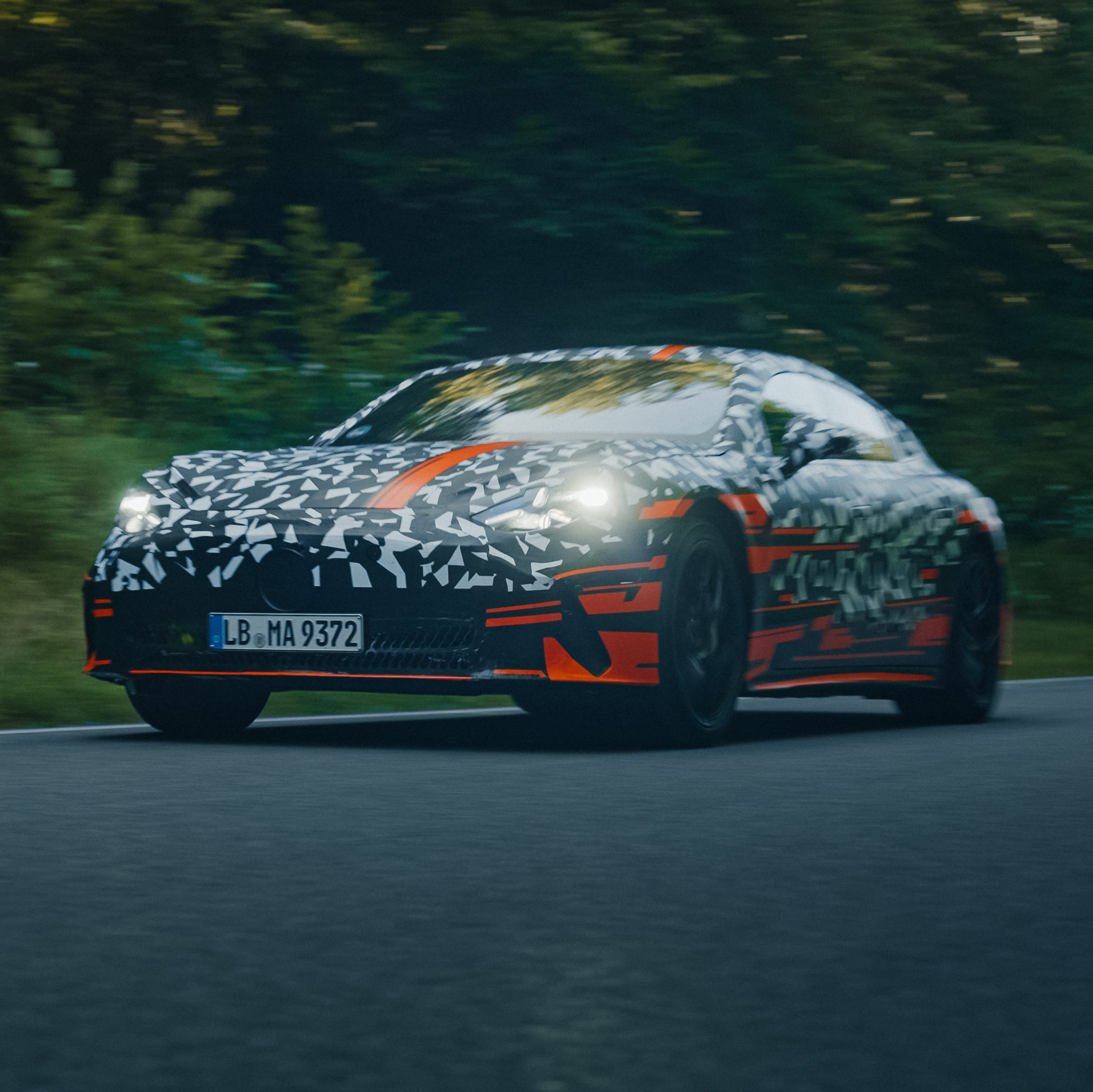 2026 Mercedes-AMG C590 Brings the Noise—Even as an EV