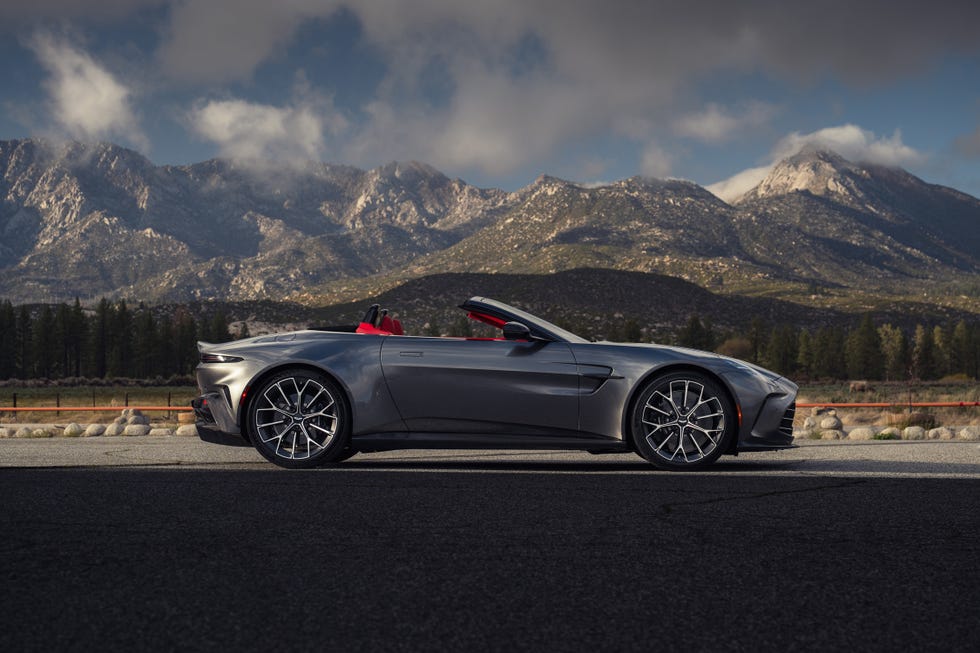 2026 aston martin vantage roadster