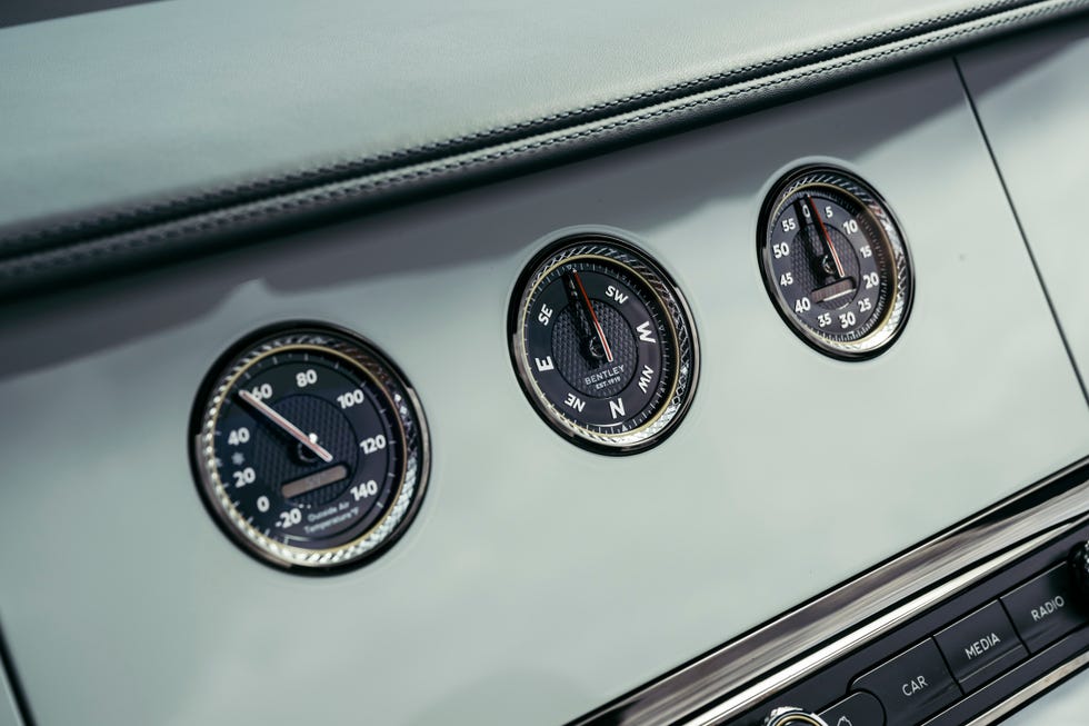 2026 bentley continental gtc