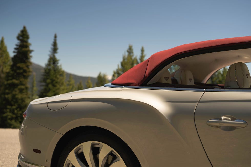 2026 bentley continental gtc