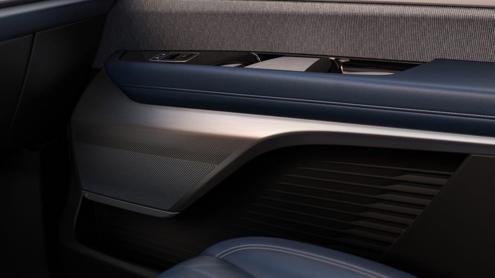 2026 cadillac vistiq interior