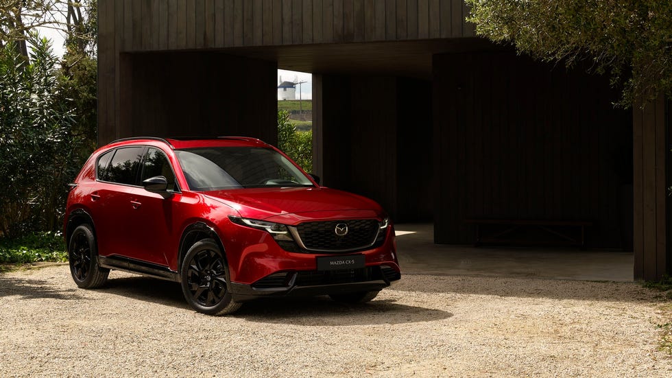 2026年式マツダCX5のフロント3/4エクステリア