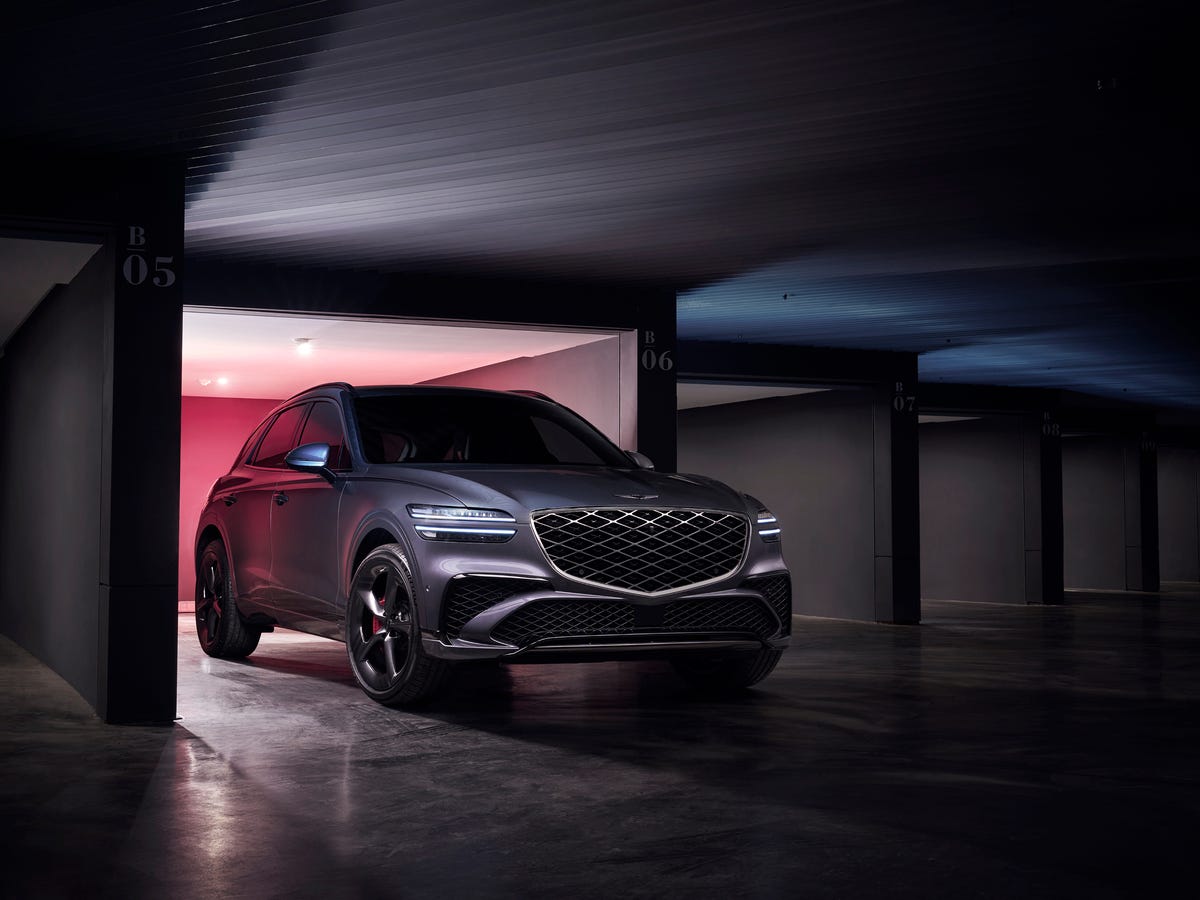 2026 Genesis GV70 Review, Pricing, and Specs