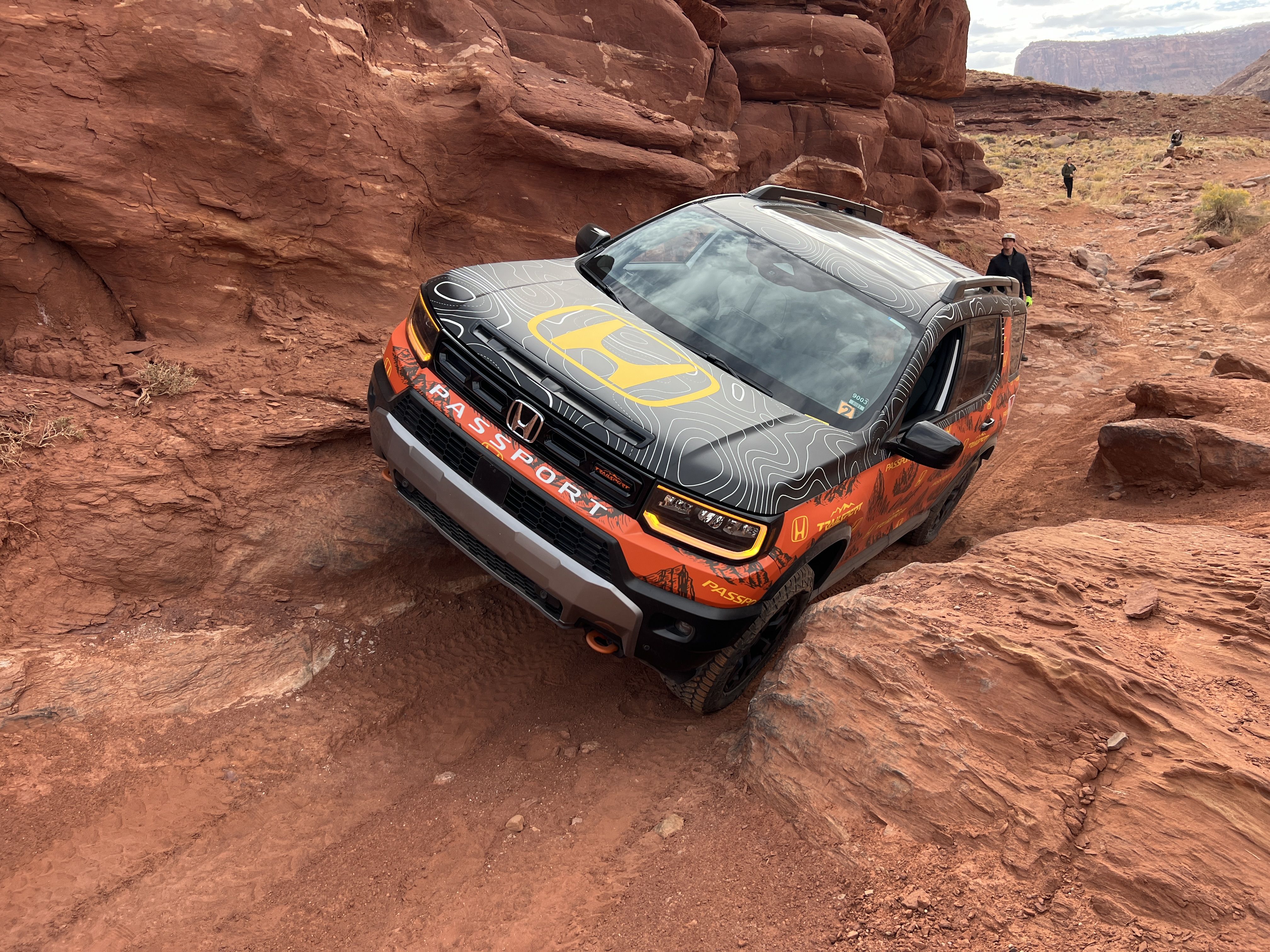 image of "View Photos of the 2026 Honda Passport TrailSport"