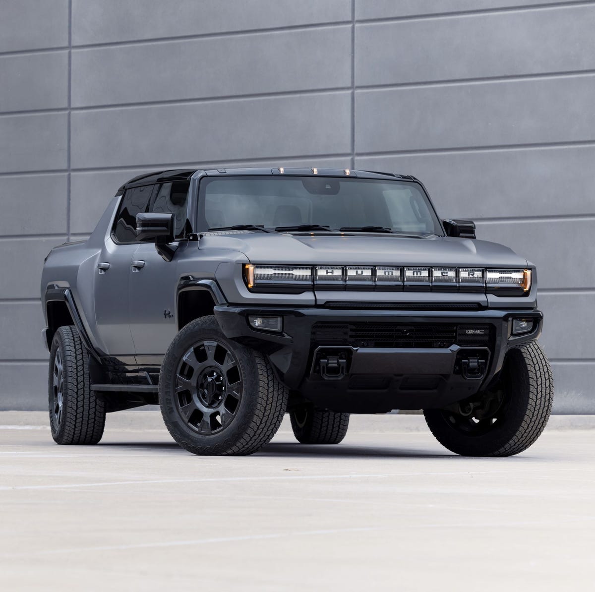 2026 GMC Hummer EV