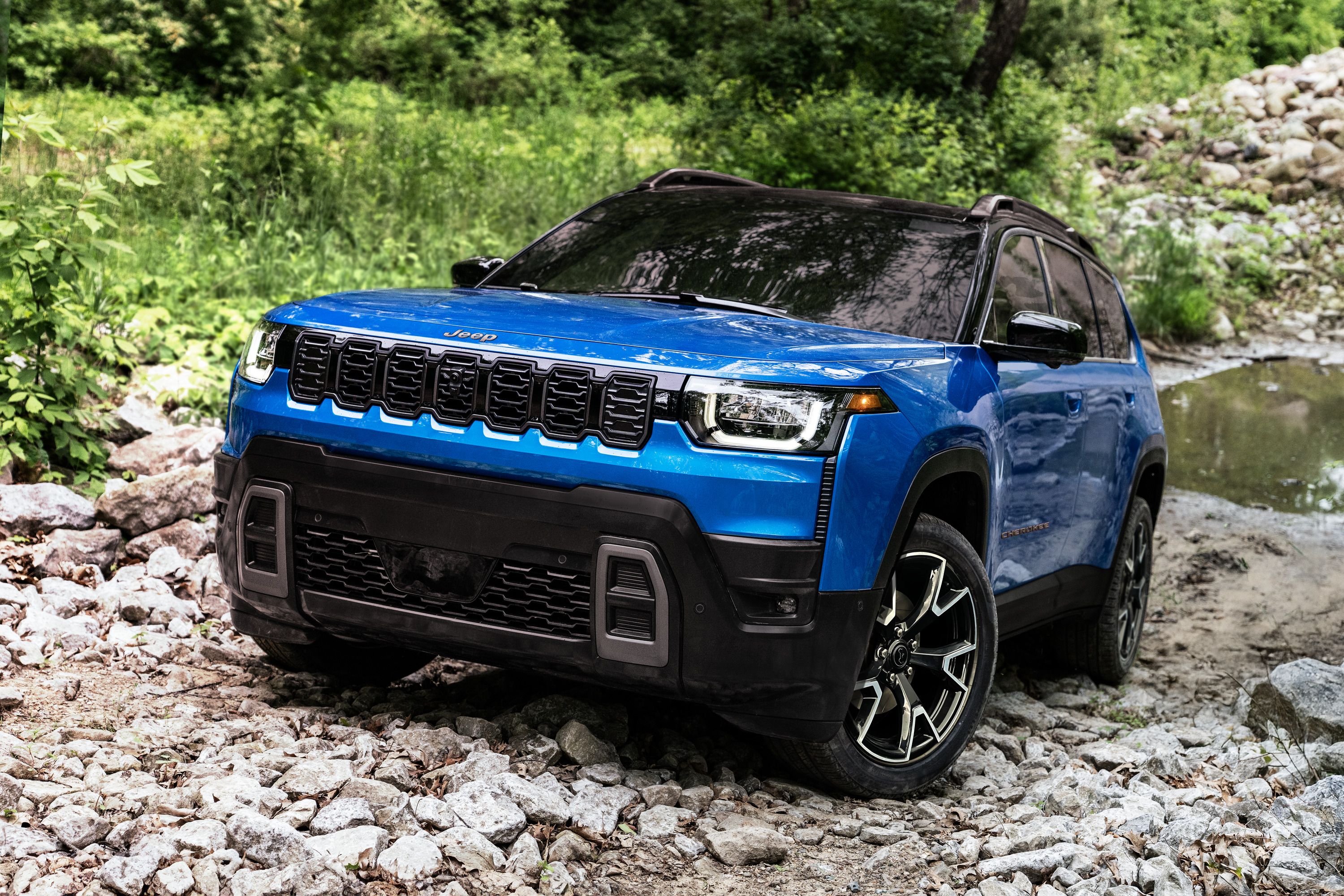 2026 Jeep Cherokee's first look: The return of the hybrid Powdrano!