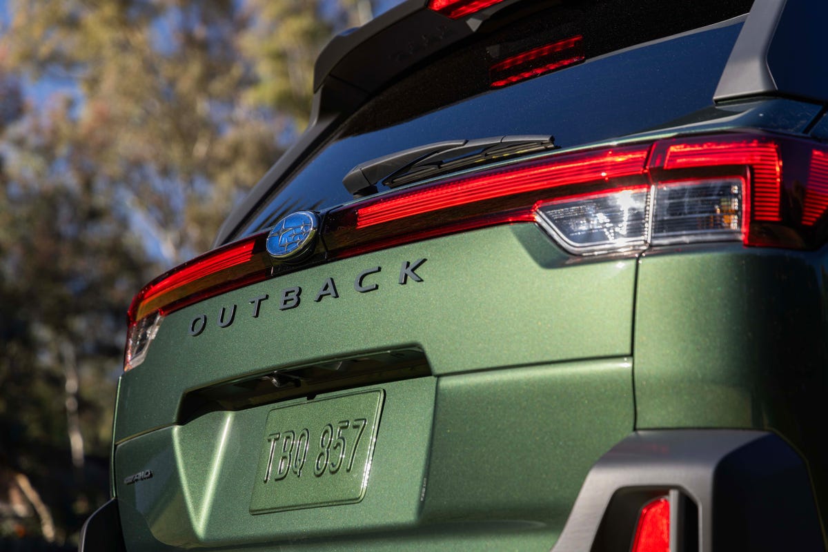 View Exterior Photos of the 2026 Subaru Outback