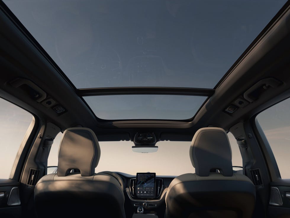 2026 volvo xc60 hybrid interior