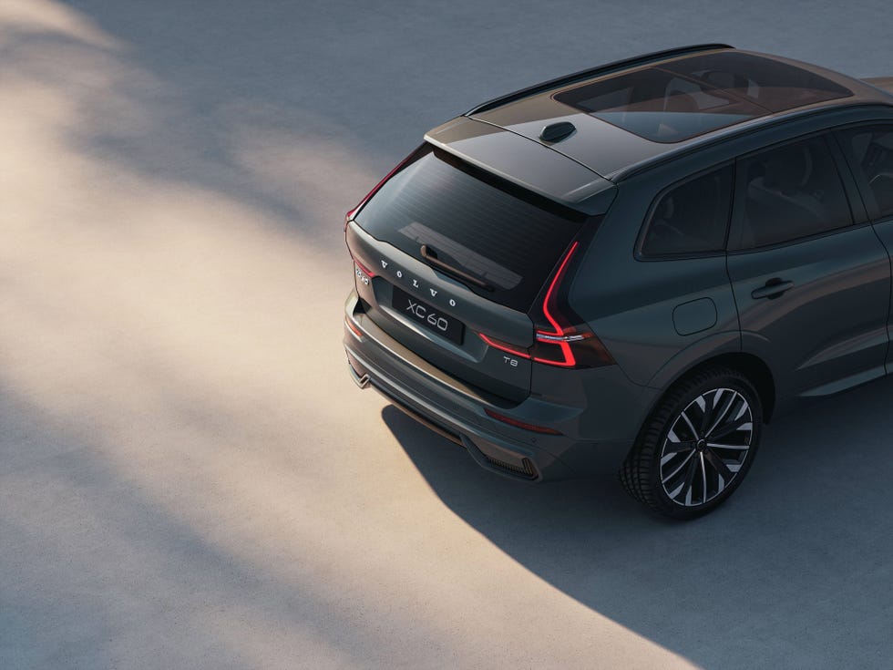 2026 volvo xc60 hybrid