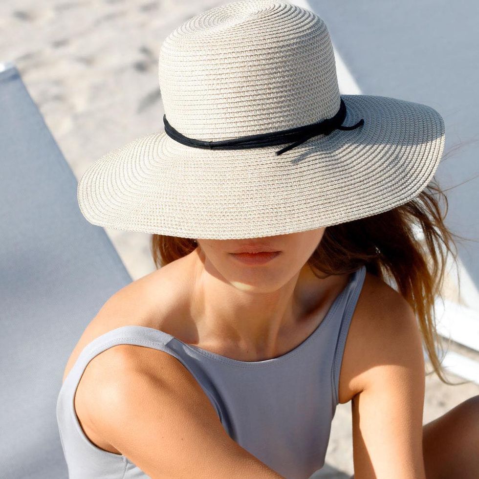 Clothing, Hat, White, Sun hat, Fashion accessory, Headgear, Fedora, Cap, Beige, 