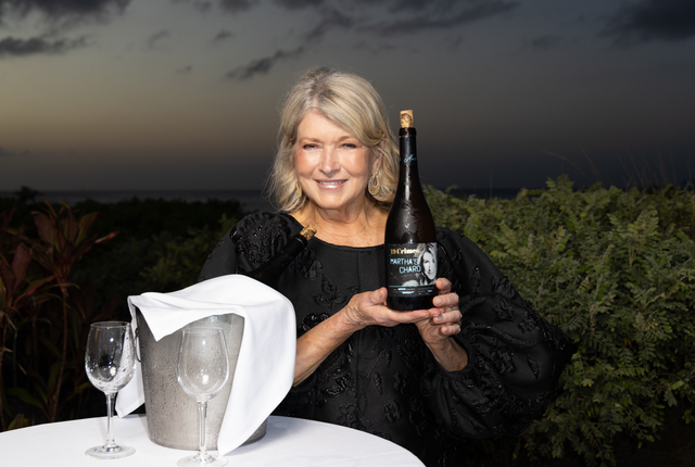 nassau, bahamas march 15 martha stewart is seen during her sunset soiree on day two of nassau paradise island wine food festival at atlantis paradise island on march 15, 2024 in nassau, bahamas photo by alexander tamargogetty images for atlantis paradise island