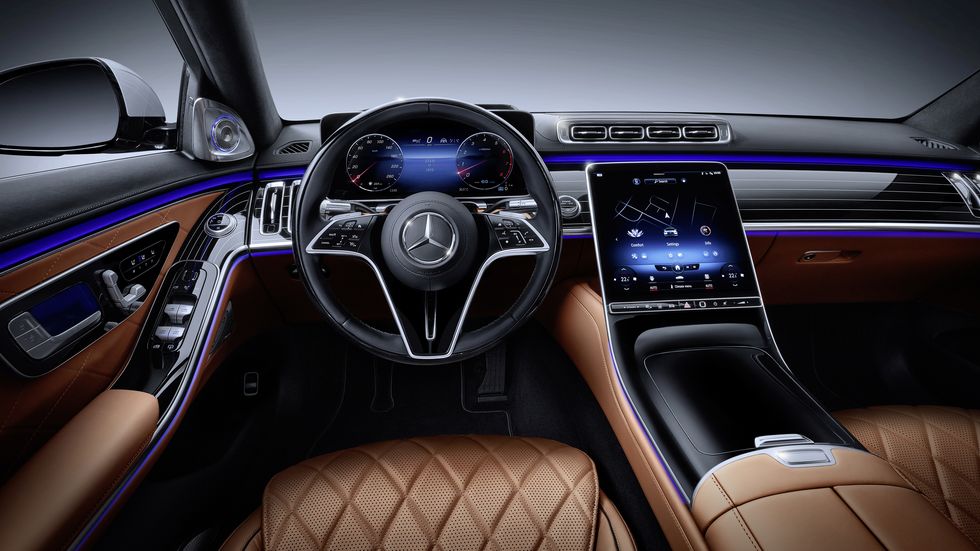 6 Crazy Features on the 2021 Mercedes-Maybach S-Class