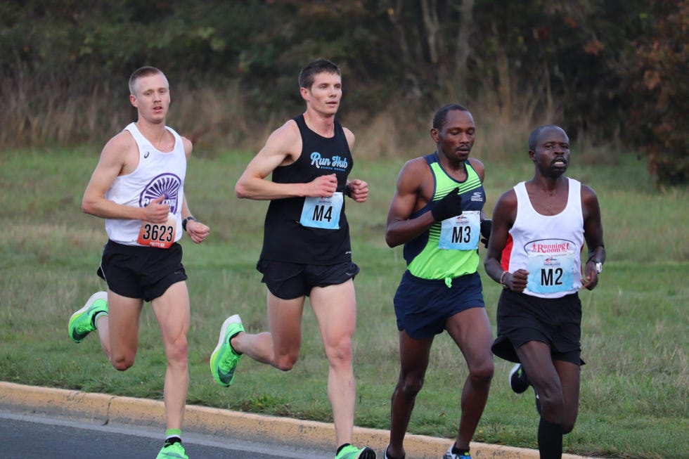 Running, Sports, Outdoor recreation, Long-distance running, Athlete, Recreation, Athletics, Exercise, Individual sports, Cross country running, 