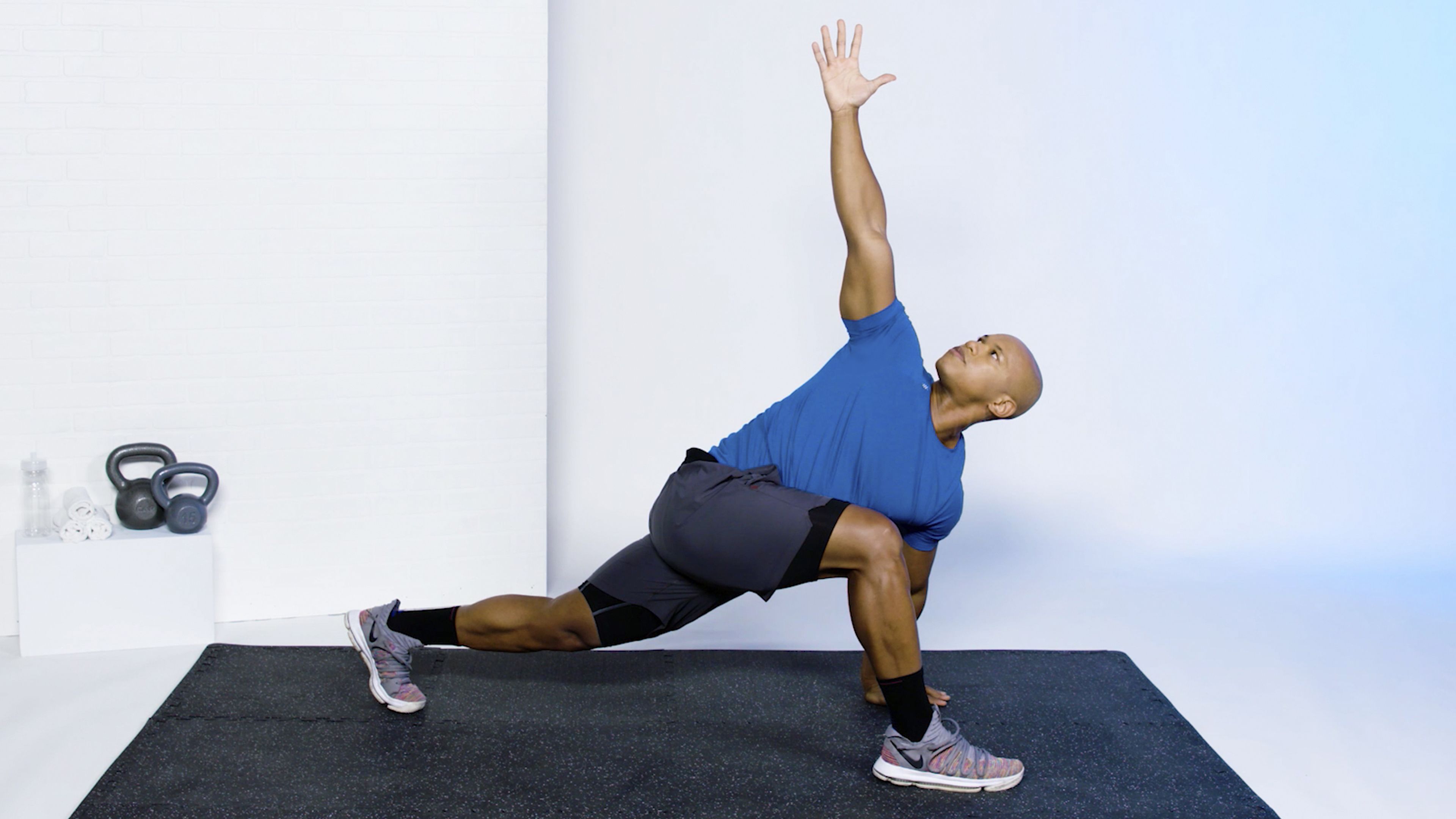 3 Bodyweight Back Exercises for a More Complete Gear-Free Workout