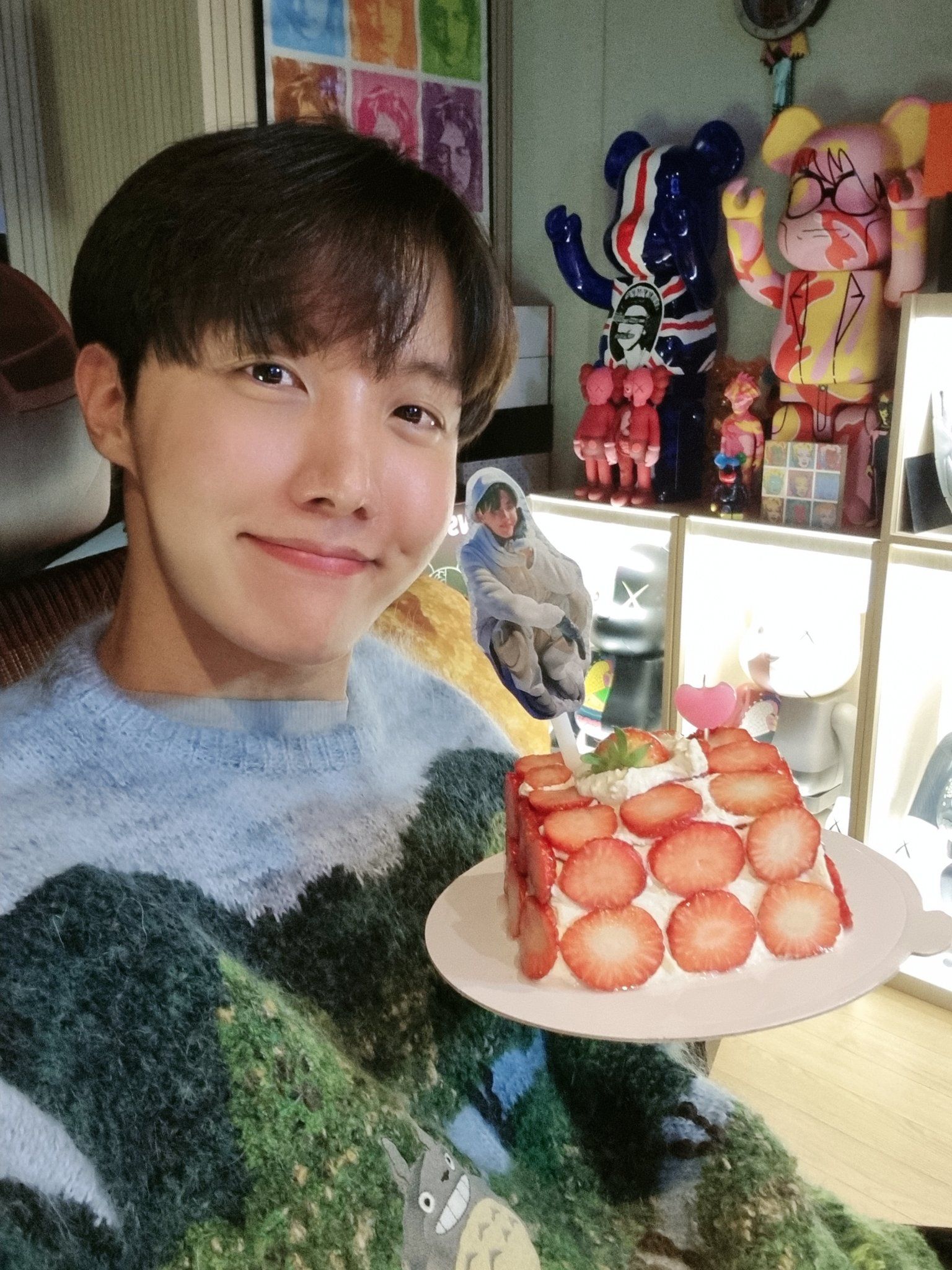 BTSの三男ラッパー、J-HOPE（ホソク）の華麗なる成長アルバム