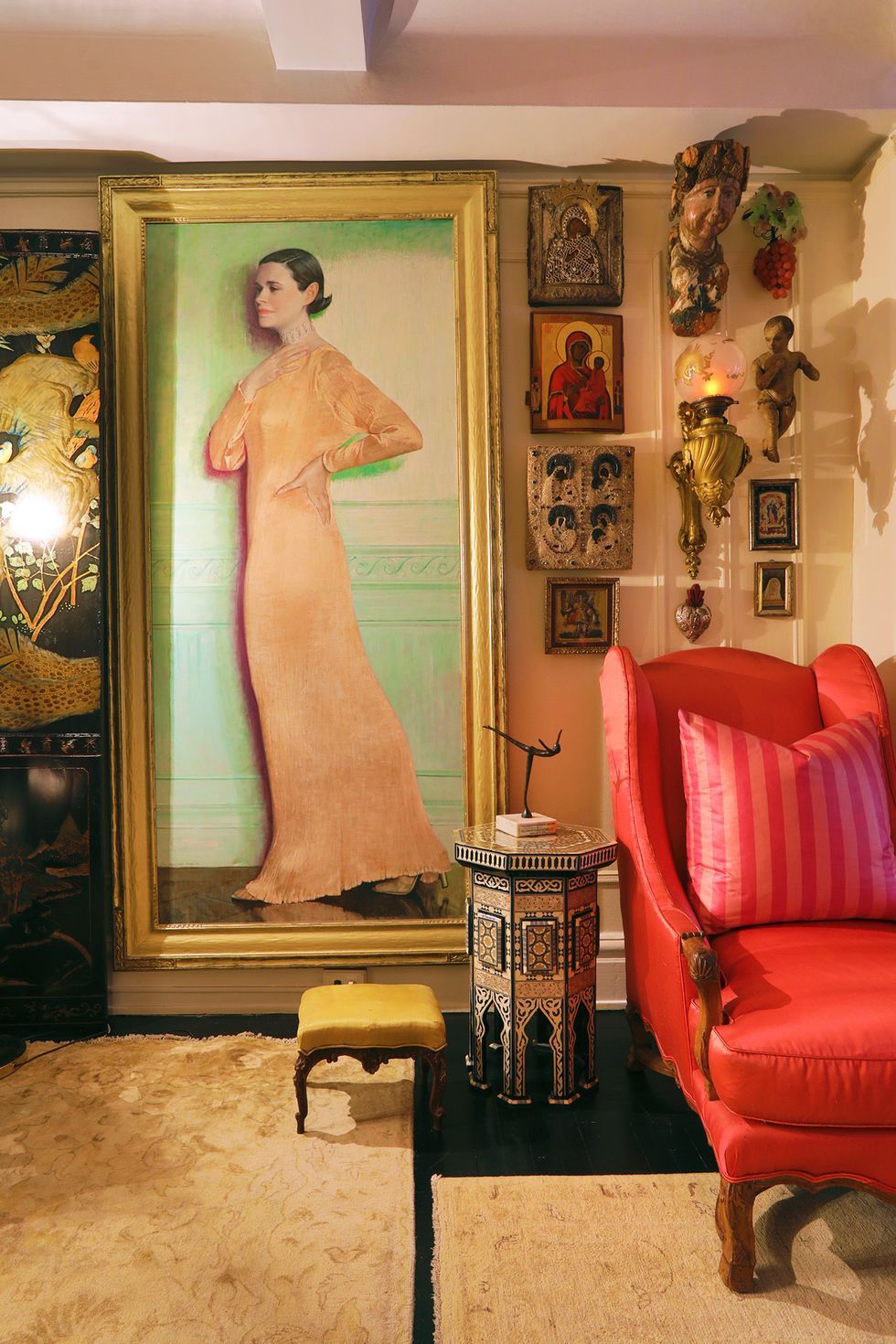 See Inside Gloria Vanderbilt's Manhattan Home - Gloria Vanderbilt
